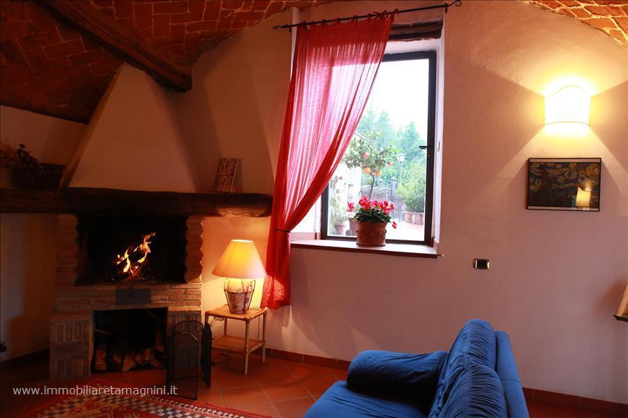 Casale  in  Vendita  a Firenze   20 vani  650 mq  foto 7