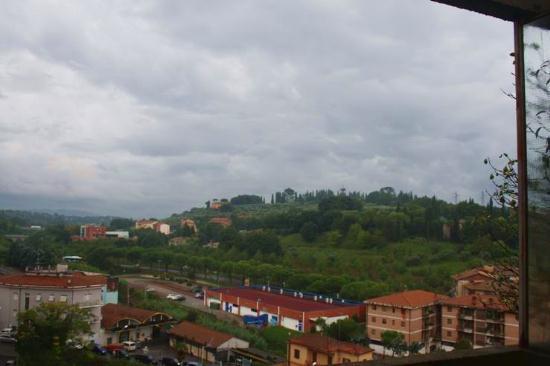 Appartamento in  Vendita  a Perugia   7 vani  110 mq  foto 2