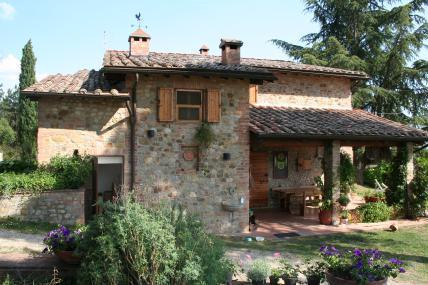 Casale  in  Vendita  a Città della Pieve    280 mq  foto 10