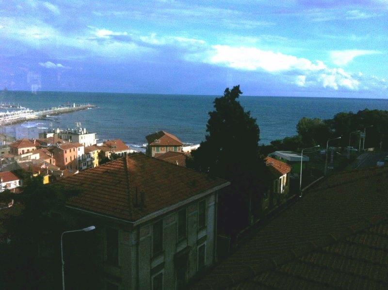 Appartamento in  Affitto  a Imperia zona Porto Maurizio  9 vani  190 mq  foto 2