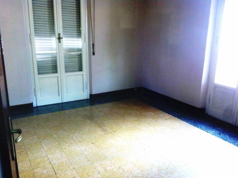 Appartamento in  Affitto  a Imperia zona Porto Maurizio  9 vani  190 mq  foto 4