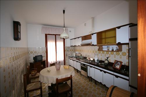 Appartamento in  Vendita  a Foiano della Chiana    240 mq  foto 10