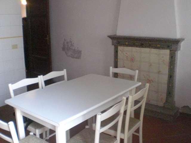 Porzione di casa in  Vendita  a Capannori    191 mq  foto 3