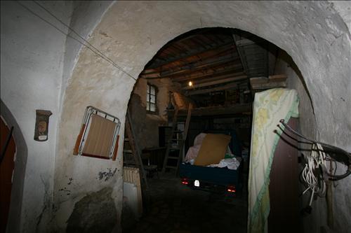 Appartamento in  Vendita  a Asciano    80 mq  foto 3