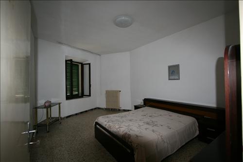 Appartamento in  Vendita  a Asciano    80 mq  foto 5