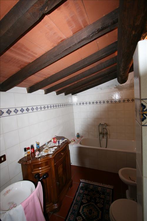 Casa singola in  Vendita  a Torrita di Siena    320 mq  foto 2