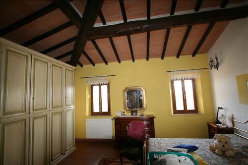 Casa singola in  Vendita  a Torrita di Siena    320 mq  foto 8