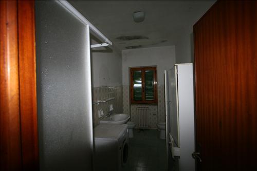 Casa singola in  Vendita  a Cortona    240 mq  foto 10