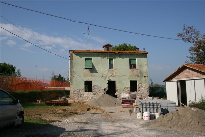 Casa singola in  Vendita  a Lucignano    250 mq  foto 6