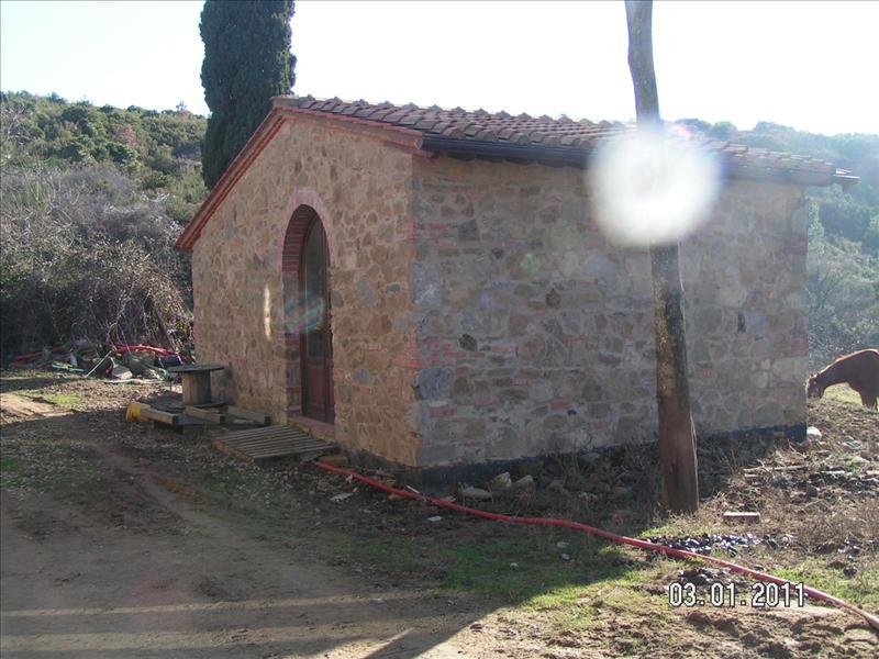 Villa in  Vendita  a Bucine    360 mq  foto 4