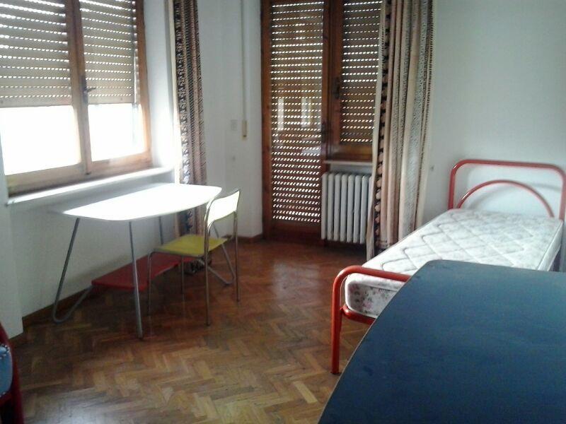 Appartamento in  Affitto  a Perugia   5 vani  120 mq  foto 4