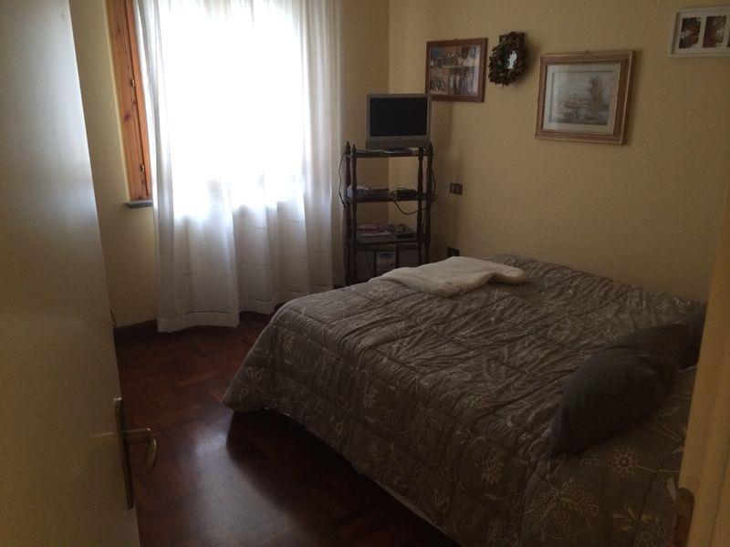 Appartamento in  Vendita  a Perugia   6 vani  230 mq  foto 2