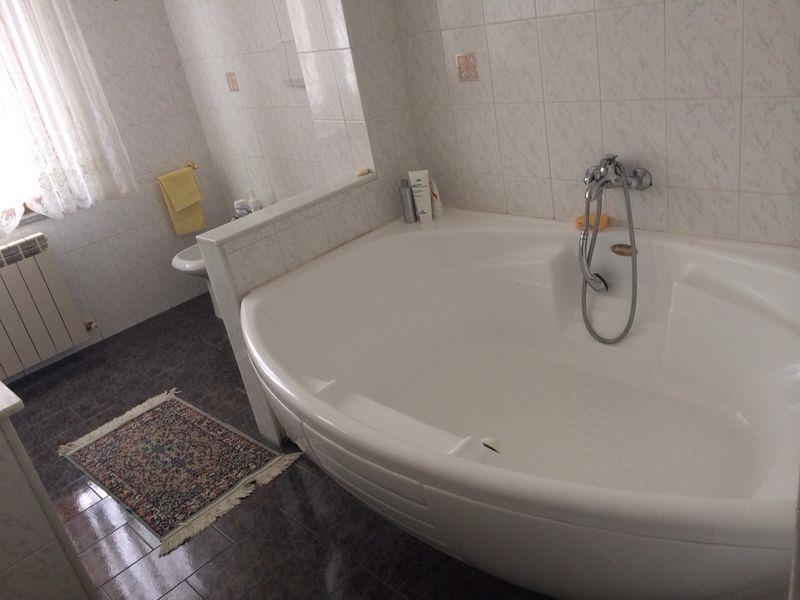 Appartamento in  Vendita  a Perugia   6 vani  230 mq  foto 3