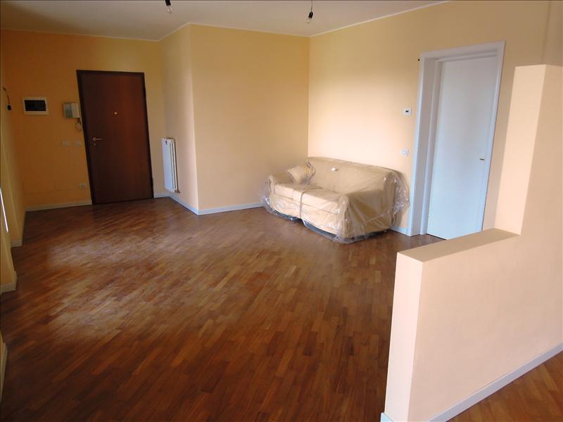 Appartamento in  Vendita  a Podenzano    115 mq  foto 4